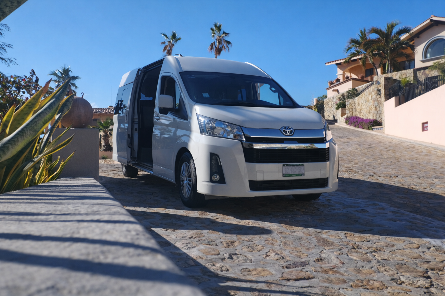 Enjoy a seamless experience from Merida Airport